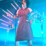 Lisa LeBlanc Instagram - Belinda est sortie de ses bingo halls pour venir nous accompagner dans nos derniers shows. C’était quetechose. #blessed #bingo #bingomusic #directricemusicaledebingo #bingoavecjohanne