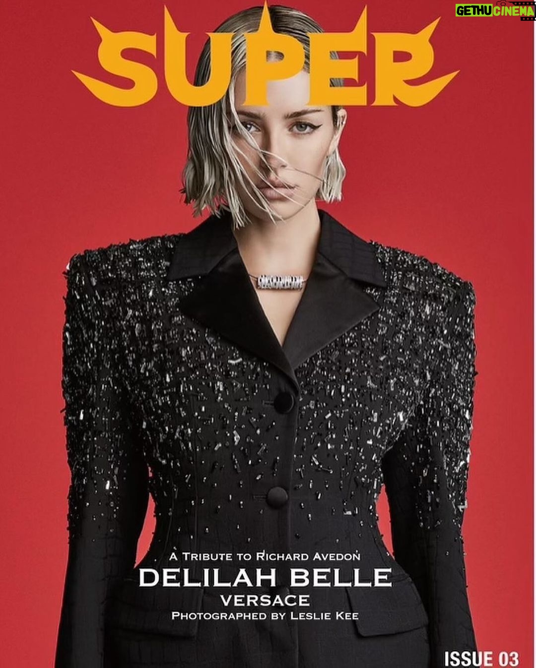 Lisa Rinna Instagram - β€οΈDELILAH BELLE @delilahbelle ππΌππΌππΌππΌππΌ β’ Super Magazine issue 3 @supermagazinenyc A Tribute to Richard Avedon Photographed by @lesliekeesuper Styling @starburleigh Hair @shinarima Makeup @charlottewillermakeup #proudmomma