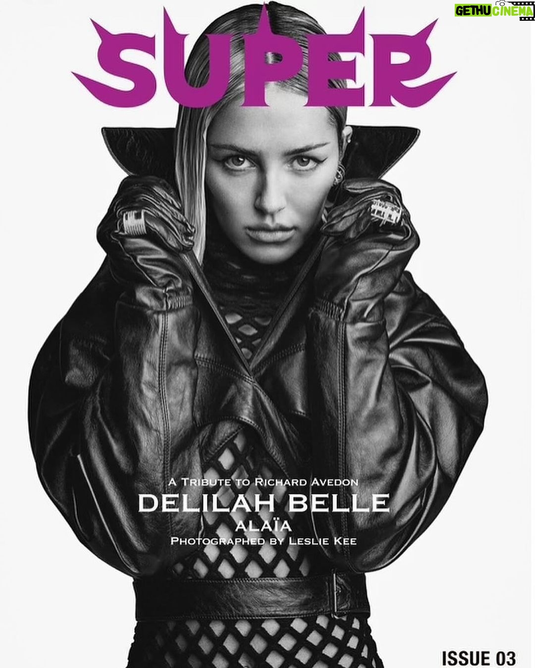 Lisa Rinna Instagram - β€οΈDELILAH BELLE @delilahbelle ππΌππΌππΌππΌππΌ β’ Super Magazine issue 3 @supermagazinenyc A Tribute to Richard Avedon Photographed by @lesliekeesuper Styling @starburleigh Hair @shinarima Makeup @charlottewillermakeup #proudmomma