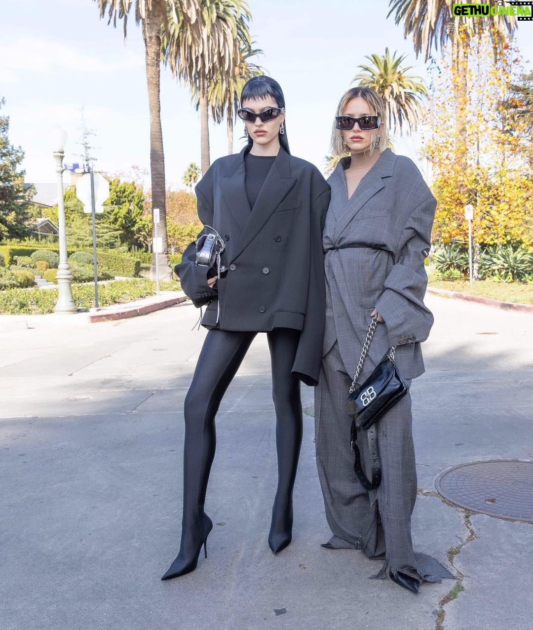 Lisa Rinna - 46.7K Likes - The Girls and Momma at @balenciaga 🩶 So FUN 🌴