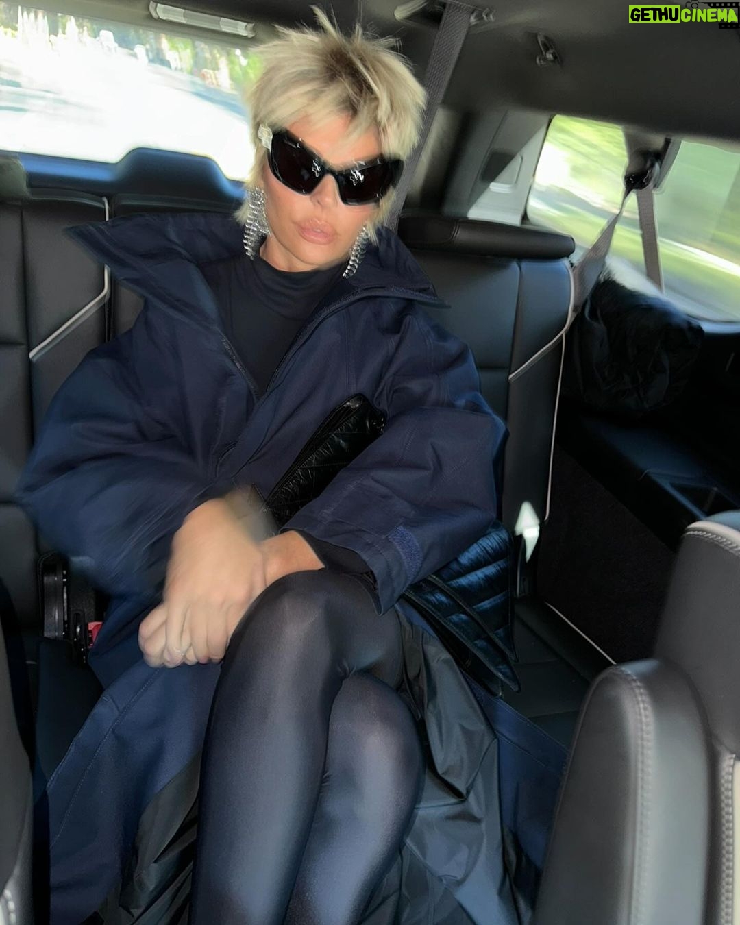 Lisa Rinna Instagram - @balenciaga x Hollywood