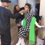 Lisa Rinna Instagram - Hi!!!! @papermagazine in @marcjacobs with @manthony783 and @kikihaircutter 💚