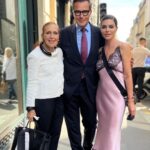 Lisa Rinna Instagram - I Love Paris 🇫🇷❤️ and @michaelcostefr so much and to get to see the great Danielle Steele?!!! What a thrill!!!! ❣️ Repost from @michaelcostefr How exciting to run into #LisaRinna & #DanielleSteel in #Paris during #FashionWeek 🇫🇷 #PFW
