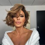 Lisa Rinna Instagram - You’re not ready for her. @rinnabeauty 💋 She’s wearing the Birthday Suit Lip kit.