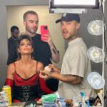 Lisa Rinna Instagram - It’s always a Scene Behind the Queens. 💋 New @rinnabeauty coming soon!