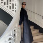 Lisa Rinna Instagram - 🖤