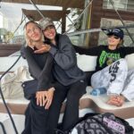 Lisa Rinna Instagram - More 🇨🇦🧚🏻‍♂️😎☮️🌲🛶❤️🍄