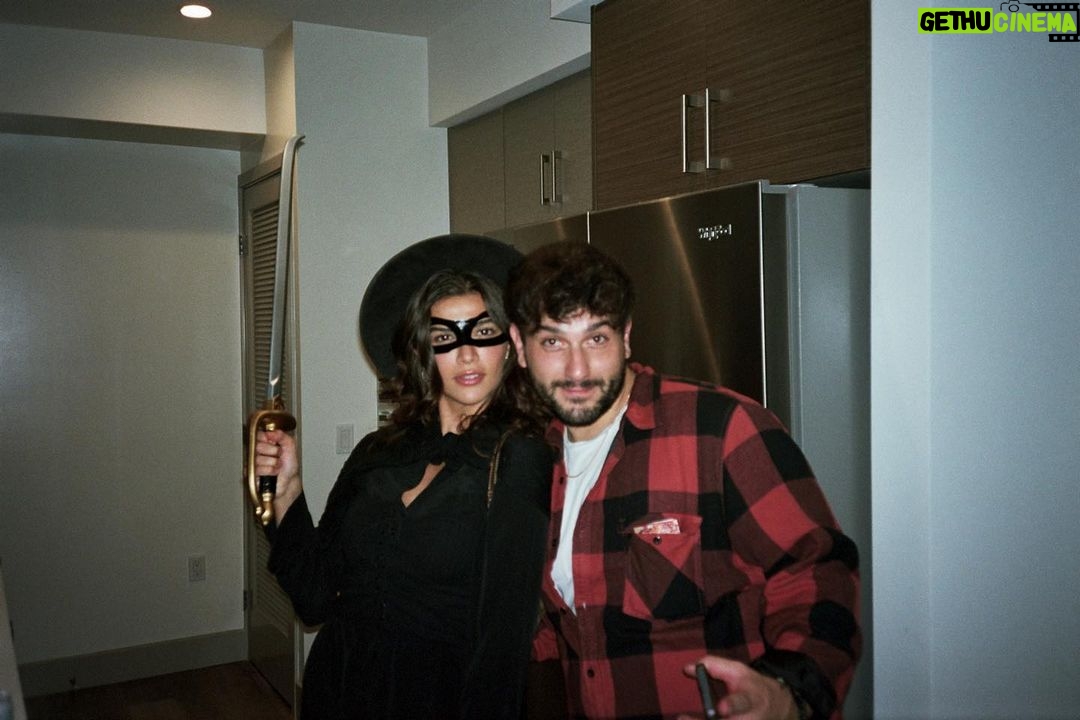 Lisette Olivera Instagram - fall memories 👻
