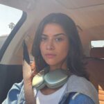 Lisette Olivera Instagram - passenger seat shenanigans