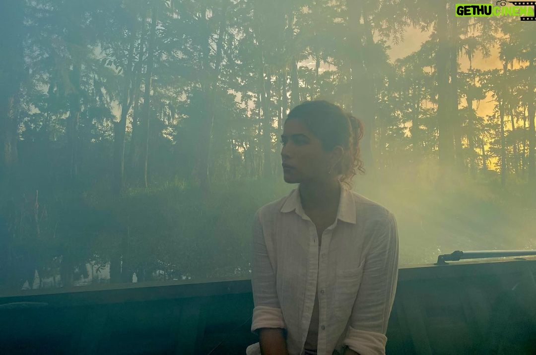 Lisette Olivera Instagram - And just like that, season 1 of @disneynt comes to an end. Thank you to everyone who has been keeping up with us on this adventure 💛 go watch all 10 episodes now streaming on @disneyplus