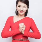 Liu Tao Instagram - 先给大家拜年！祝福各位新春快乐～更美丽～更幸福～❤❤❤ #春晚