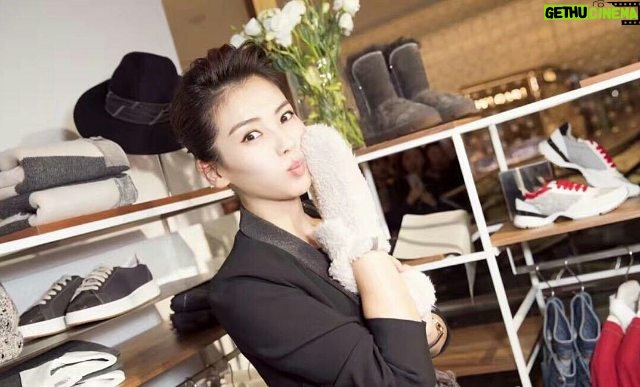 Liu Tao - 685 Likes - ✈