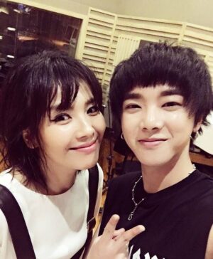 Liu Tao Instagram - #华晨宇火星季