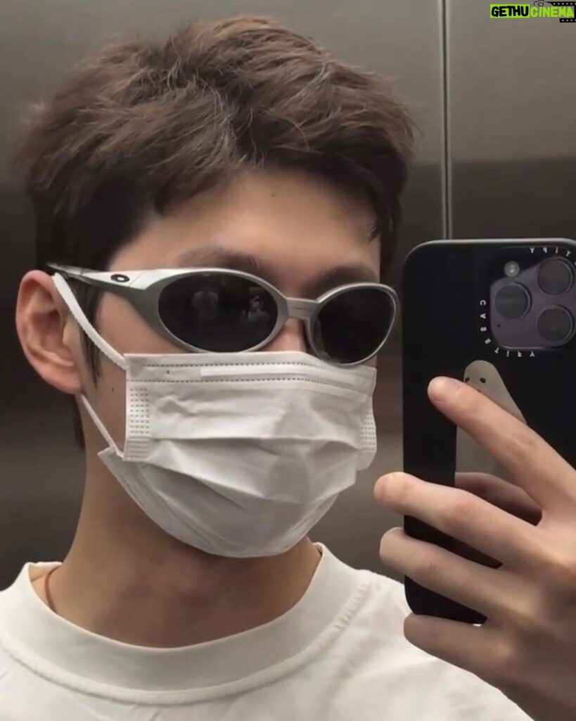 Liu Te Instagram - New haircut new glasses new phone cover. 😈