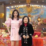 Liu Yu Kai Instagram - 民雄鬼屋準備要來囉 自己不敢看鬼片 然後接了民雄鬼屋的演出 這次的角色對我來說真的是很大的挑戰 到時候你們就知道了～ 只能說真的超期待的啦 大家都超棒的！超期待🙌🏻 @cheryllovel0ve #沛小嵐 @hsia5388 @wil_entertain @princess_tunggggg #民雄鬼屋 #票房大賣 #拍攝順利