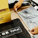 Liu Yu Kai Instagram - 《我們的出貨日常》我身為一個網購狂人 我很了解每次收到包裹的期待 所以包裝袋我們也是精心設計 我們希望你收到我們的產品時 會有一種收到禮物的感覺 你們收到的每件褲子，都是我們一件一件檢查、丈量 我對產品品質很要求，我對出貨更是不隨便 也許我還沒做到最好，但我會以更好的目標努力 ⁡ 最後還是要來推薦一下我們家的牛仔褲 真的是好穿又好看！還沒買的趕快來買
