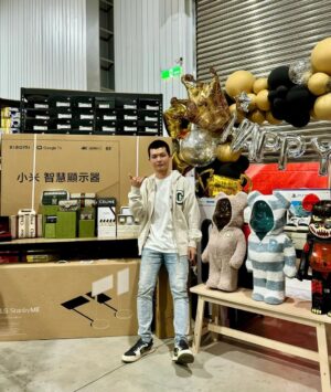 Liu Yu Kai Instagram - 很開心！今年是我創業六週年🎉
這次準備了超強擋「週年慶福箱」
就算不惜成本，也要回饋給大家