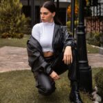 Livia Brito Pestana Instagram - La disciplina te lleva a dónde la motivación no alcanza . ¿Qué tal iniciaron su semana mis bebés?👀