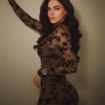 Livia Brito Pestana Instagram - 8 MILLONES DE aLIVIAnados🤎🎉 Gracias x todo el apoyo y el amor que me dan siempre, estoy muy feliz de ver que los BRiLLiTOS estamos creciendo, gracias x estar conmigo desde el día 1, los quiero un montón mis BEBÉS DE LUZ ✨🤍🤎🖤