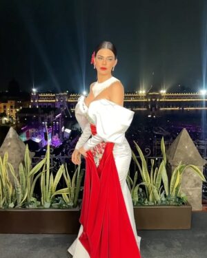Livia Brito Pestana Instagram - MEXICO LINDO Y QUERIDO 🎉🎊🇲🇽🙏