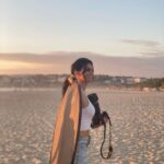Livia Brito Pestana Instagram - Después de grandes momentos, quedan inolvidables recuerdos. Vive tu vida al máximo siempre bebe 💕😘 #liviabrito #pic #mar #sol #arena