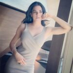 Livia Brito Pestana Instagram - La fuerza que tienes dentro de ti bebe, te hará alcanzar todo lo que sueñas. Les mando muchos besitos 😘 Sueña siempre #bebedeluz #liviabrito #vive #sueña #felizmartes