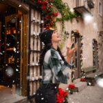 Livia Brito Pestana Instagram - FELIZ NAVIDAD 🎄 a todxs ❤️ les deseo que se la pasen muy bien al lado de todos sus seres queridos, felices fiestas mis bebés ❣️🎁 . . . . 📸: @nyusage #feliznavidad #merrychristmas #navidad #cdmx #xmas #liviabrito #newpost #nuevafoto #instagood Navidad