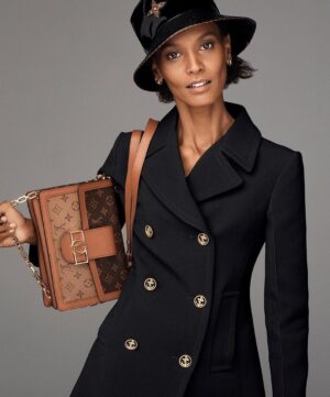 Liya Kebede Instagram - 🖤 @louisvuitton @nicolasghesquiere #stevenmeisel @marieameliesauve @guidopalau @patmcgrathreal @ashleybrokaw