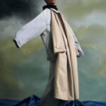 Liya Kebede Instagram - «I personaggi nel mio lavoro nascono spesso dal ritratto di persone che ho incontrato davvero. Le sfumature umane sono sempre rintracciabili, anche le più labili, per questo sono convinto che il ritrarre implichi un incontro onesto, a mente sgombra», spiega @CampbellAddy. E se, come per @JemPerucchini, l’esigenza era quella di fare emergere la personalità della modella @LiyaKebede, cover star del numero di dicembre, anche il fotografo ha scelto di silhouettarne la figura nello spazio, trasformandola in una forma dinamica, tridimensionale. Scopri l’articolo a cura di Mariuccia Casadio (@exquisit_m) al link in bio e in edicola, a partire da domani. Credits: Photographer @campbelladdy Talent @liyakebede Styling @ally.macrae Hair @OlivierSchawalder Make-up @_CelineMartin_ Mani @alexfeller Movement Director @yagamoto Set Designer @sophear_van Production @kitten_production Look: @Balenciaga Head of Editorial Content @franragazzi Global Creative Director: @juancp Global Director, Talent & Casting: @mrsvoguester #VogueCover #DecemberIssue