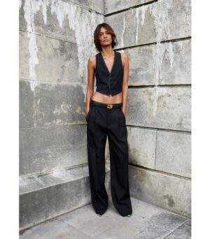 Liya Kebede Instagram - YSL 🖤 thank you @anthonyvaccarello @ysl photo by #JurgenTeller @duffy_duffy @samuel_ellis @pg_dmcasting @karinwesterlundd