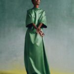 Liya Kebede Instagram - L’umanità, l’impegno nel sociale e per il proprio Paese, fanno di @LiyaKebede una fondamentale ambasciatrice dell’OMS (Organizzazione Mondiale della Sanità), madre di due figli ormai grandi e dedita alla causa della salute materna, neonatale e infantile nei Paesi dell’Africa. I suoi interessi comprendono i libri, che legge in quantità e con grande passione, tanto da averli resi protagonisti della sua linea di bookbag chiamata @Liyabrairie. Scopri il servizio completo, scattato da @CampbellAddy con lo styling di @ally.macrae, nell'articolo a cura di Mariuccia Casadio (@exquisit_m) al link in bio e in edicola a partire dal 30 novembre. Credits: Photographer @campbelladdy Talent @liyakebede Styling @ally.macrae Hair @OlivierSchawalder Make-up @_CelineMartin_ Mani @alexfeller Movement Director @yagamoto Set Designer @sophear_van Production @kitten_production Look: @gucci Head of Editorial Content @franragazzi Global Creative Director: @juancp Global Director, Talent & Casting: @mrsvoguester #VogueCover #DecemberIssue