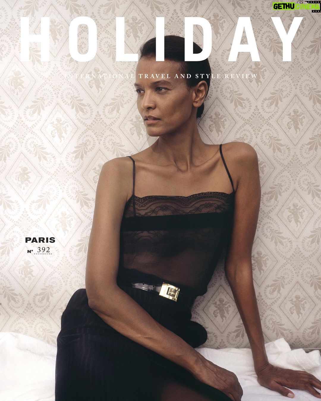 Liya Kebede Instagram - This 🖤 @ holidaymagazine @atelierfranckdurand Photographer @olivierkervern Stylist @berengerpeic Hair: @Yujiokuda1012 Makeup: @anthonypreel_