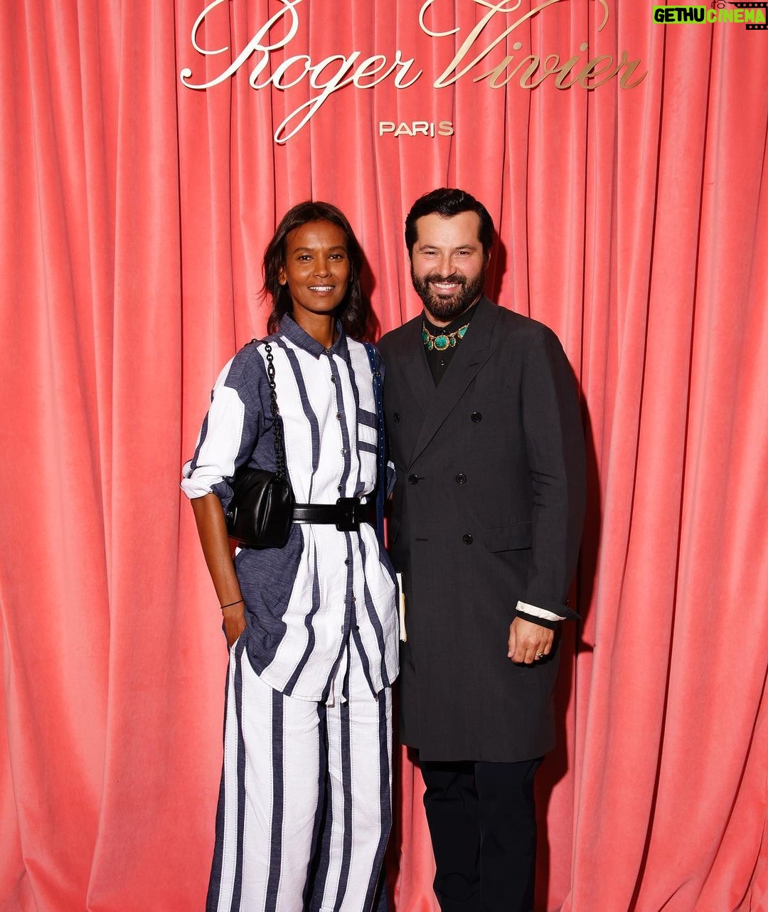 Liya Kebede Instagram - So lovely meeting you @gherardofelloni @rogervivier