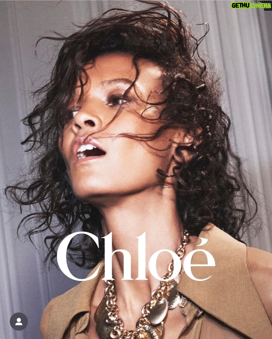 Liya Kebede Instagram - ♥️♥️♥️@chloe by @chemena #paris @davidsimsofficial #lottavolkova @ashleybrokaw @damienboissinothair @lucia_pieroni @linakutsovskaya @vivamodel
