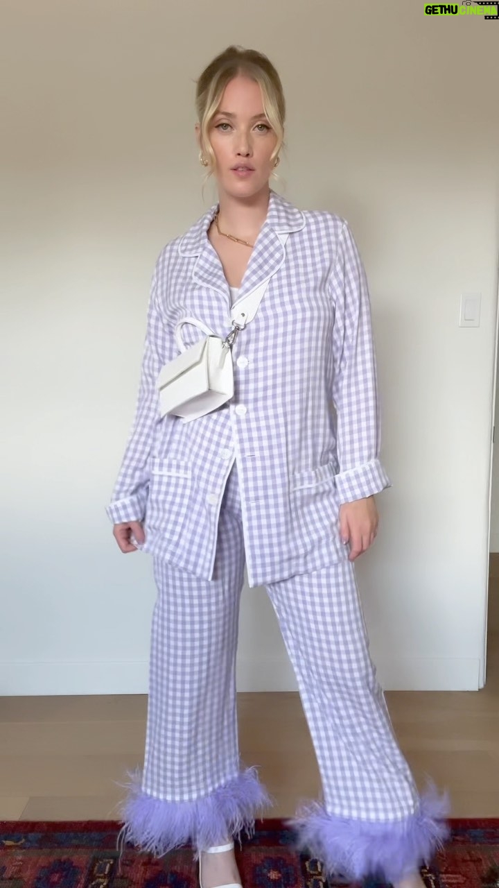 Liz Trinnear Instagram - Pajamas 💤 but make it fashion #ootd #summerfashion set: @daily_sleeper purse: @__ai.co
