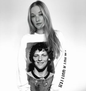 Liz Trinnear Instagram - “Nobody is ever going to call me a quitter” - Terry Fox. After losing his leg to cancer at 18 years old, Terry set out to do the impossible: run across Canada, one marathon a day, in pursuit of his dream to find a cure for cancer. Sadly Terry passed at the age of 22 but his legacy lives on. Douglas Coupland teamed up with The Terry Fox Foundation to make this limited edition shirt with all proceeds supporting cancer research in Canada. To sign up for the run that is happening on September 18, 2022 or to purchase this shirt and support the TFF head to @terryfoxfoundation or terryfox.org #terryfox #terryfoxfoundation