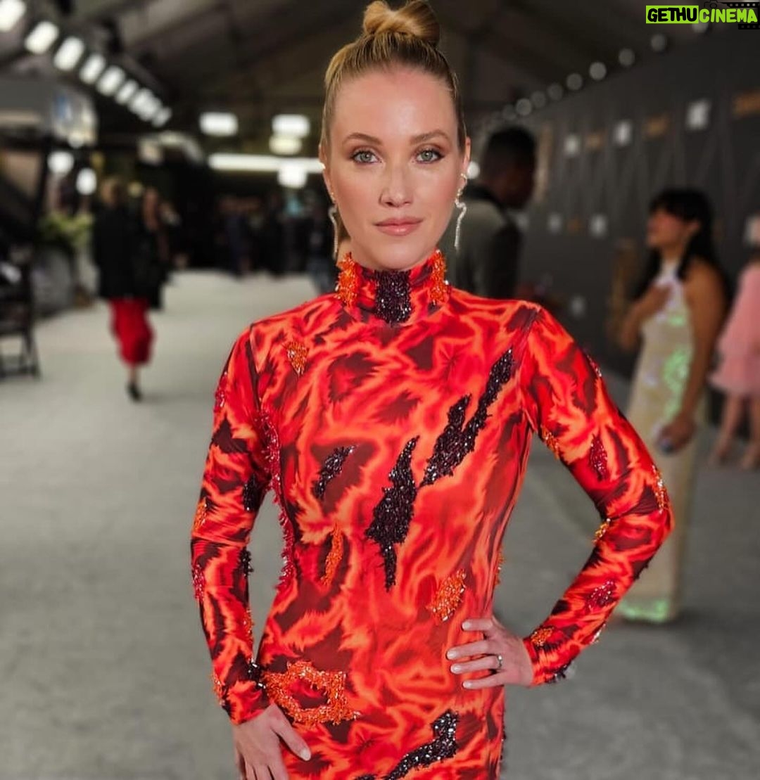 Liz Trinnear Instagram - Emmys 2024 🔥 Flavortown chic (coined by @nathanielmotte) inspired by @guyfieri . . Styling @simonefaloona Hair: @matthewstylist