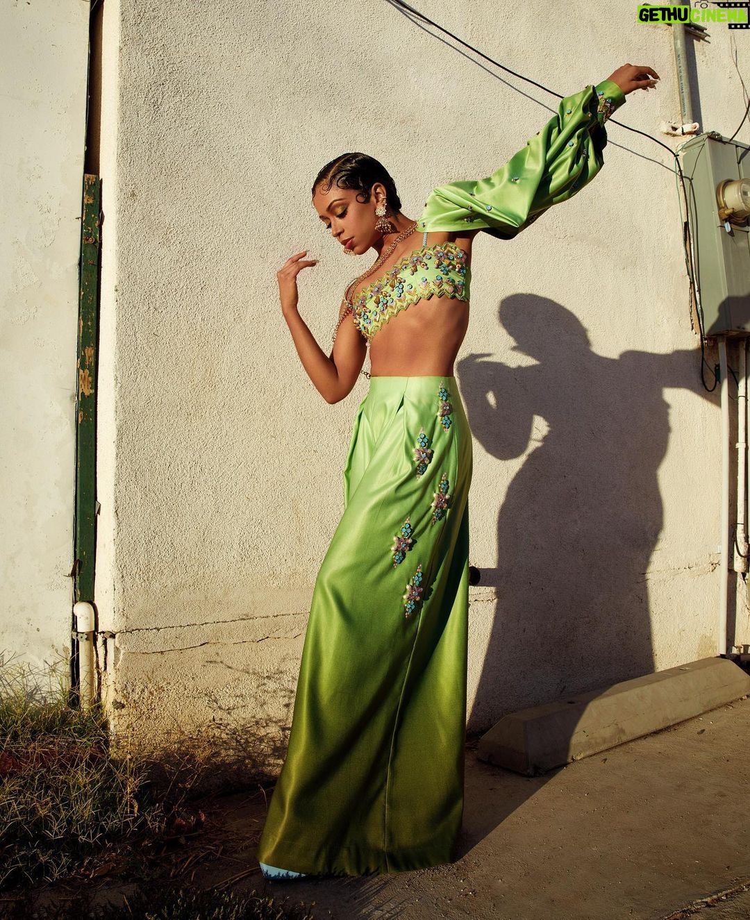 Liza Koshy Instagram - the lime wedge on your marg: