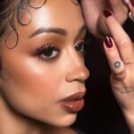 Liza Koshy Instagram - get all up in the crevices of every detail