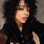 Liza Koshy Instagram - scraggle muffin