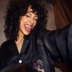 Liza Koshy Instagram - scraggle muffin