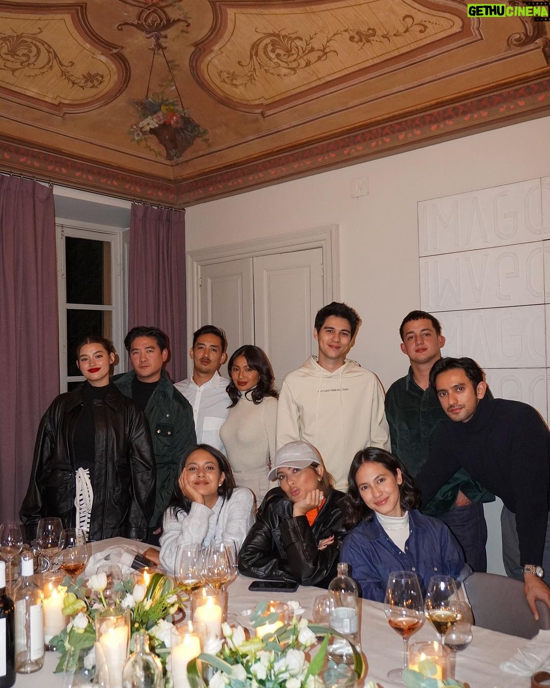 Liza Soberano Instagram - Extra truffle please!!! 🍄 Can’t believe we experienced our truffle dreams. After hunting for this luxurious fungi we were spoiled to a truffle themed dinner at Da Guido Ristorante, a family owned restaurant in Piedmont, that’s famous for it’s seasonal cuisine headed by Michelin star chef @ugoalciati 👨🏻🍳 I’m sure you can tell we all enjoyed ourselves very much 🤭 @harlanholden.coffee #HarlanCoffee #BecauseHazelnut Ristorante DA GUIDO