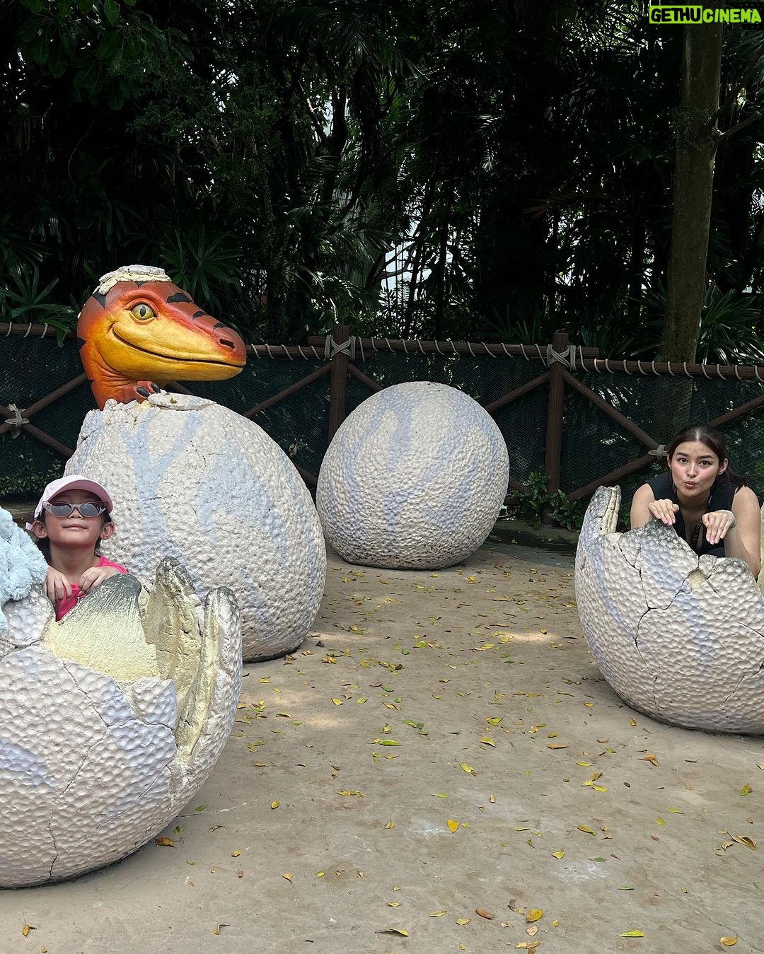 Liza Soberano Instagram - A @rianne.love.soberano dump since this day was completely dedicated to doing everything she wanted!! 💞 Photo 1: waiting in line for her favorite ride in the park Photo 2: she is currently obsessed with all things sanrio Photo 3: I told her she could driver and her response was “but I don’t have a license”. Then the machine operator said “you don’t need a license for this vehicle”. This is her favorite ride. Photo 4: This is also her favorite ride. Why? Because it’s a Puss n’ boots ride, Puss n’ boots is a cat and Rianne likes cats. Photo 5: me: Rianne let’s put our heads inside! Photo 6: rianne: nope Photo 7: This is our fave photo we took. Sadly it’s a different orientation from all the other photos so it’s cropped weirdly. She’ll be pissed I cropped out her bunny. She positioned it so nicely right next to her too. Photo 8: Vending machine cotton candy Photo 9: rianne kept saying “it’s so fluffy i’m gonna dieeee” Photo 10: I love Shrek! So this is for me. Universal Studio Singapore