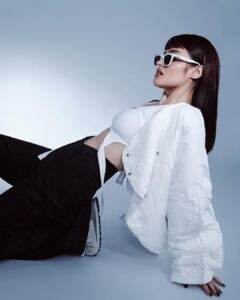Liza Soberano Instagram - in @gentlemonster