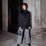 Liza Soberano Instagram – A little @louisvuitton moment in between Milan fashion week shows 🖤

#louisvuitton 

@louislane7 
@mickeysee 
@renzpangilinan 
@perrytabora 
@jeangernavarro Milan, Italy