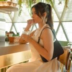 Liza Soberano Instagram - Sippin’ on Singapore skyline views 🍹 Wearing @julllog 🤍