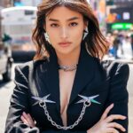 Liza Soberano Instagram - I was in NYC for a quick minute! My New York vlog will be up on my channel tomorrow at 6PM! See you then 🫶🏻 Time Square, New York