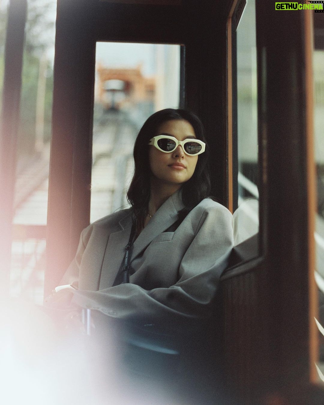 Liza Soberano Instagram - LA recap out now on my channel!! Link in bio 💘 Los Angeles, California