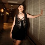 Liza Soberano Instagram – After the afterparty we played dress up with @louisvuitton ✨

#LouisVuitton 

First 2 photos by @niko.gonzales 
Last 3 photos by @davegraciadas The Back Room