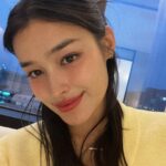 Liza Soberano Instagram - Spring in 2 countries and 5 cities 🌷☁️ Everywhere